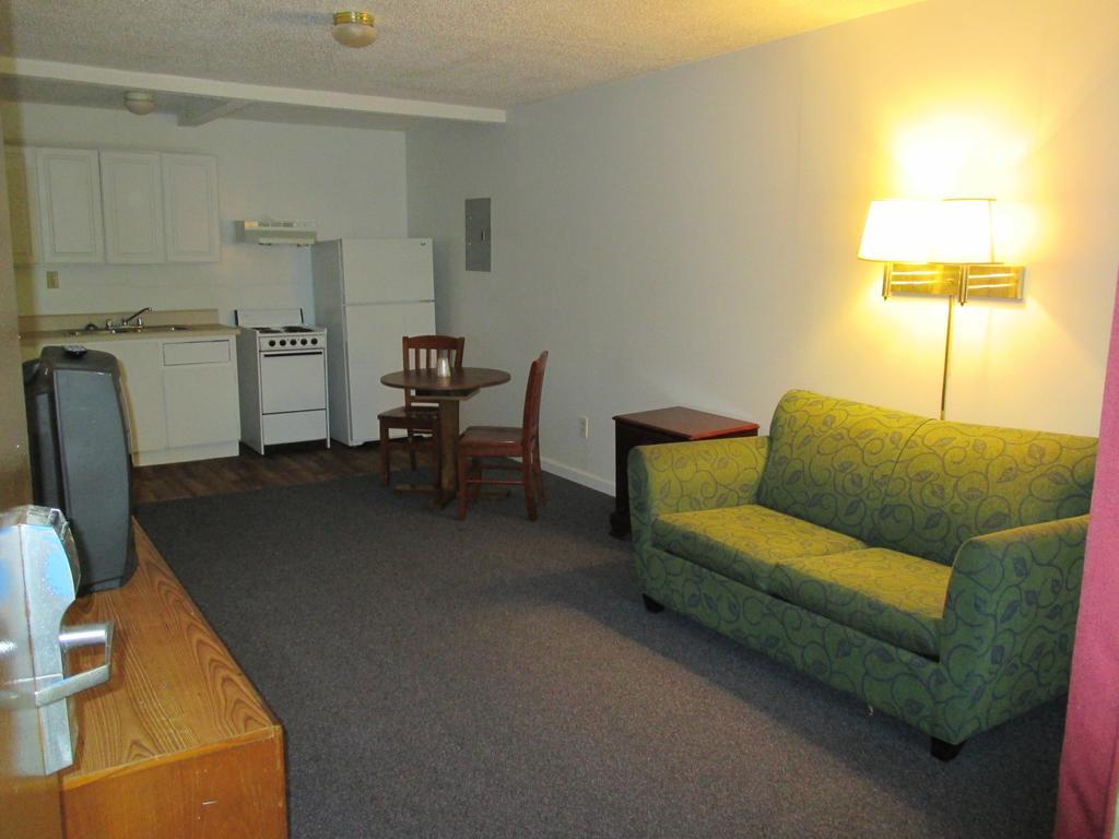 Budgetel Inn And Suites Atlanta Bilik gambar